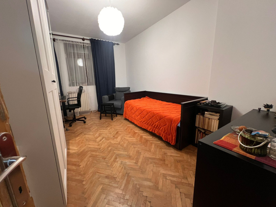 Apartament 2 camere, decomandat, 54.90 mp, Sarari