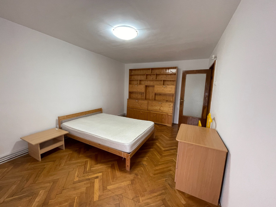 Închiriere apart. cu 4 camere, 92 mp.  zona Gheorgheni