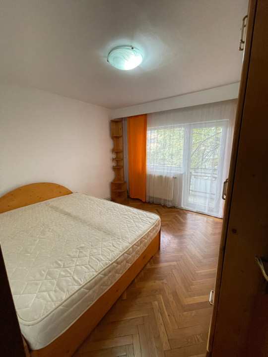 Închiriere apart. cu 4 camere, 92 mp.  zona Gheorgheni