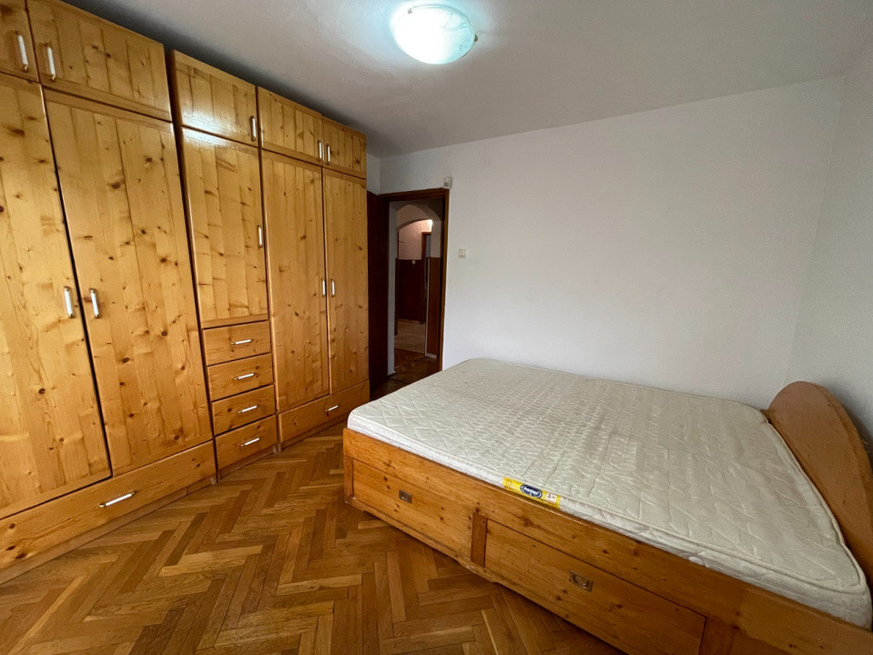 Închiriere apart. cu 4 camere, 92 mp.  zona Gheorgheni