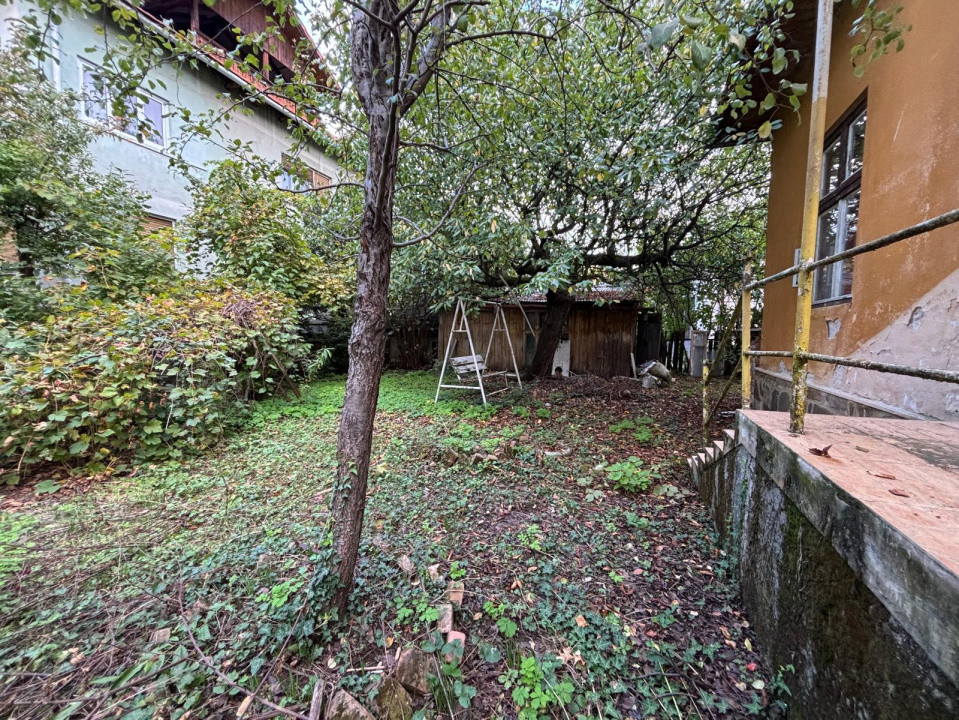 De vânzare – casă 160 mp  teren 620 mp - lângă Parcul Regina Maria