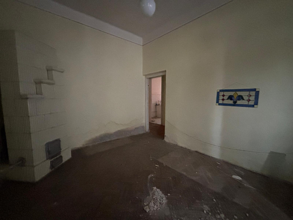 De vânzare – casă 160 mp  teren 620 mp - lângă Parcul Regina Maria