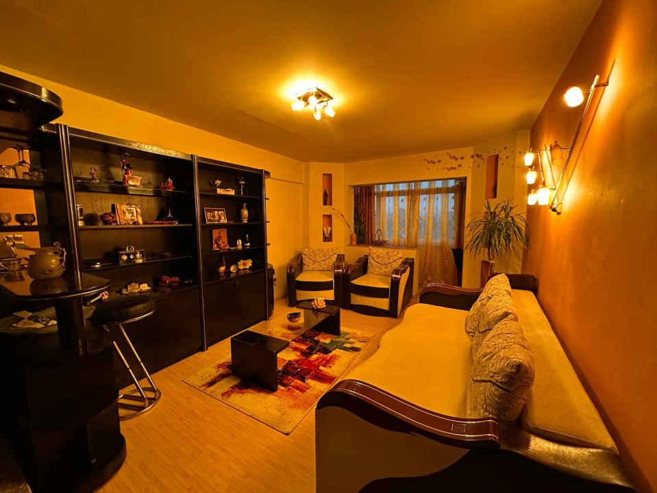 Apartament 2 camere, 60mp, cartier 1 Mai, zona Sala Polivalenta