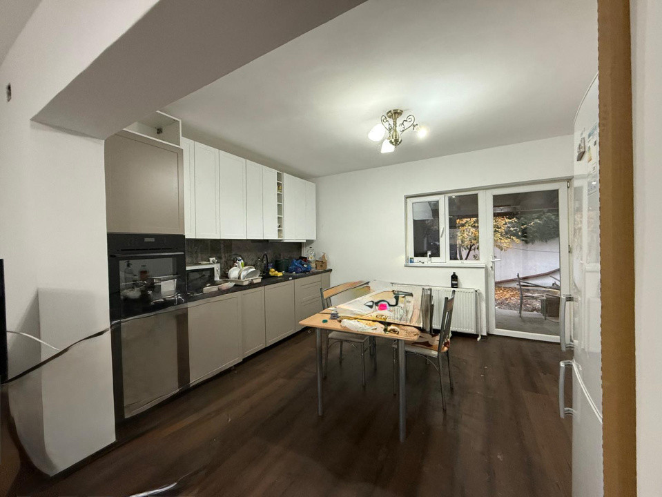 Casa P+M, 375 MP teren, 114,78 MP utili, comuna Malu Mare, zona Damila