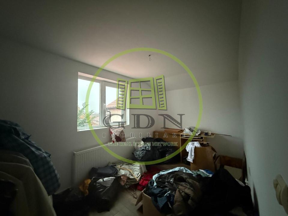 Casa P+M, 375 MP teren, 114,78 MP utili, comuna Malu Mare, zona Damila