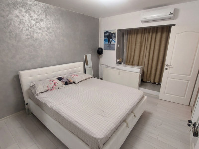 Garsoniera semidecomandata, etajul 3, cartier Cornitoiu zona Liceul Bibescu