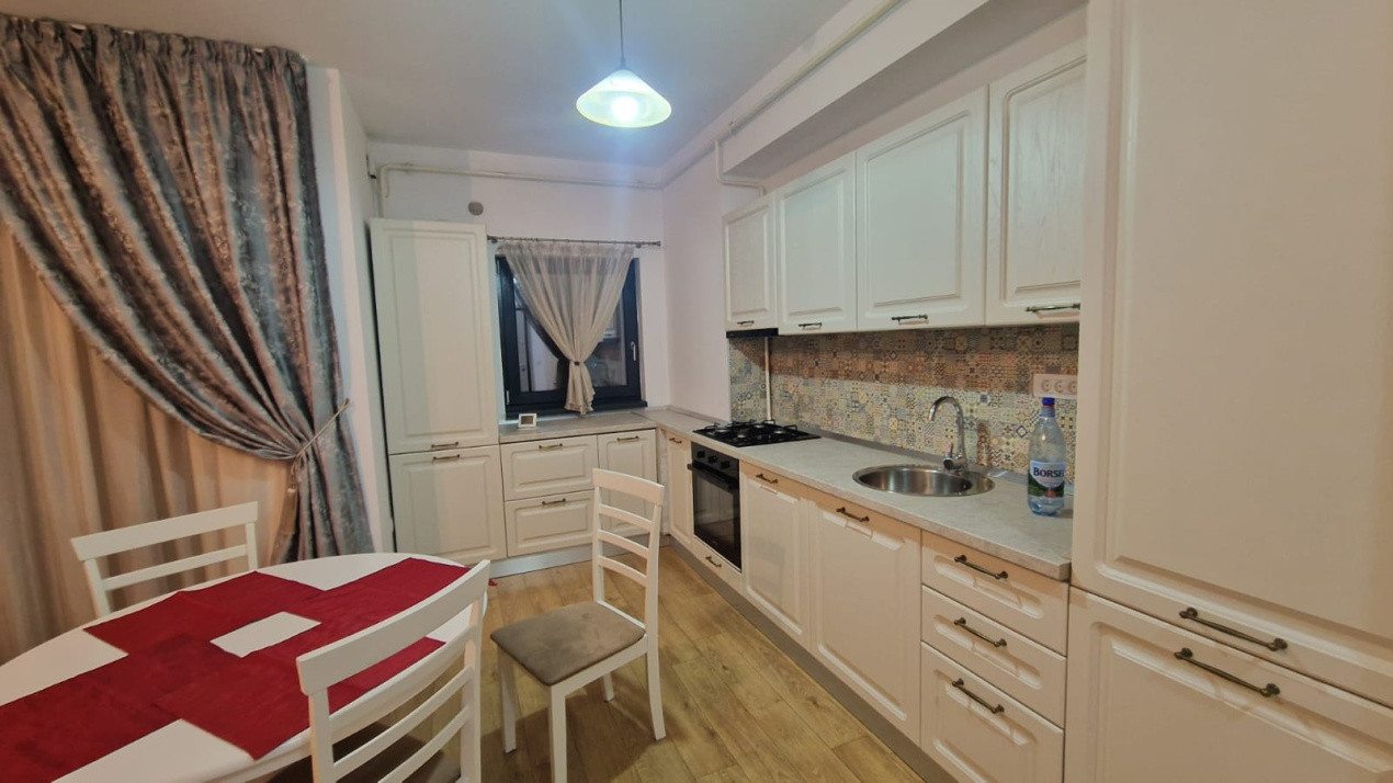 Apartament 2 camere, open space, 63mp, Centru, zona Piata Chiriac