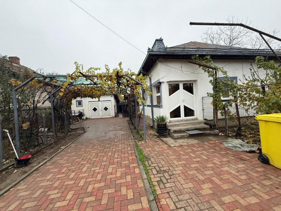 Casa parter, 814 MP teren, 103,88 MP utili, Craiova, cartier Brestei