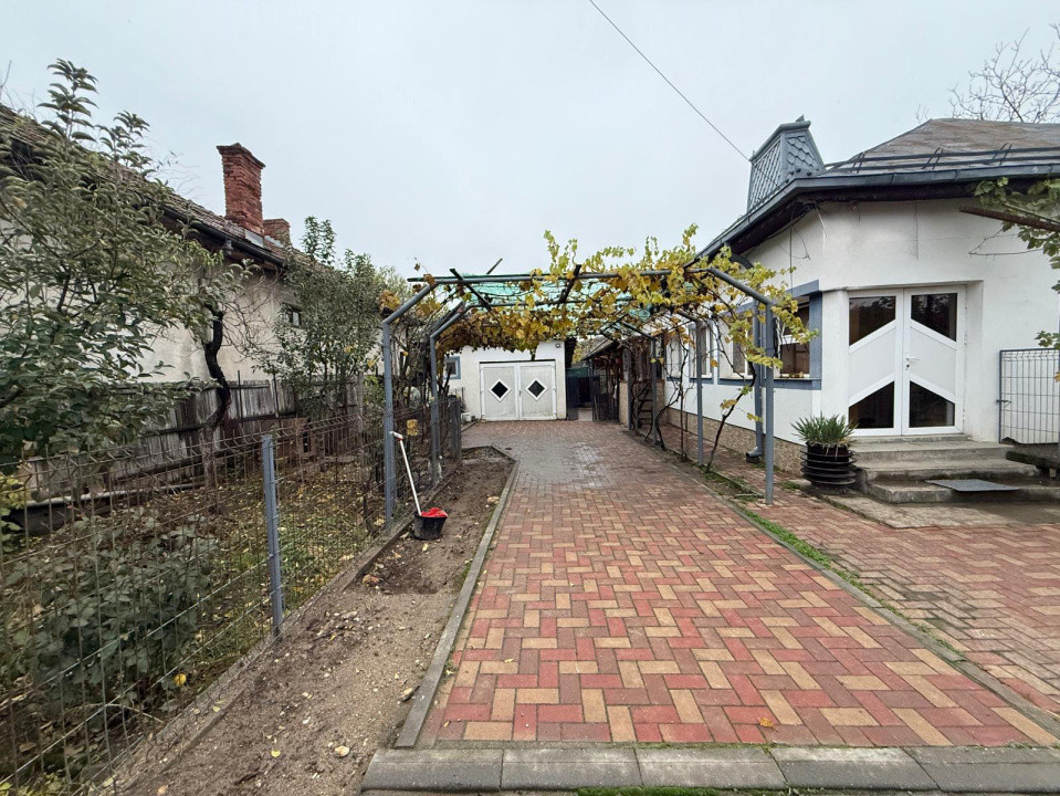 Casa parter, 814 MP teren, 103,88 MP utili, Craiova, cartier Brestei