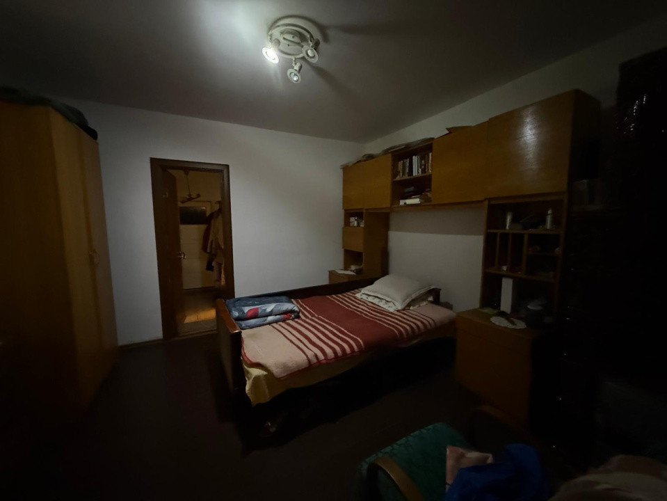 Casa parter, 814 MP teren, 103,88 MP utili, Craiova, cartier Brestei