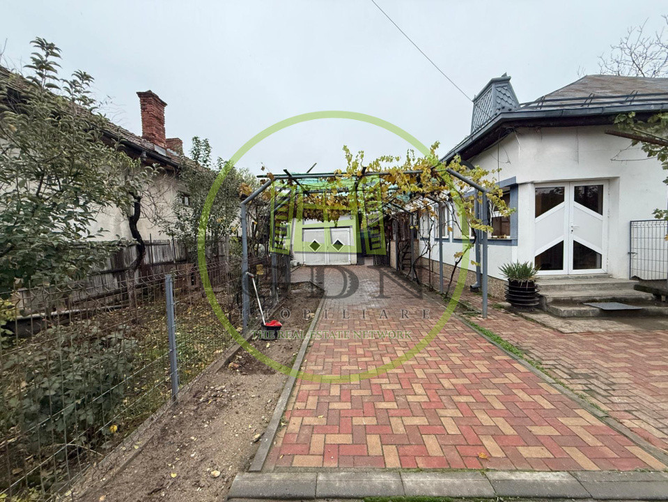 Casa parter, 814 MP teren, 103,88 MP utili, Craiova, cartier Brestei