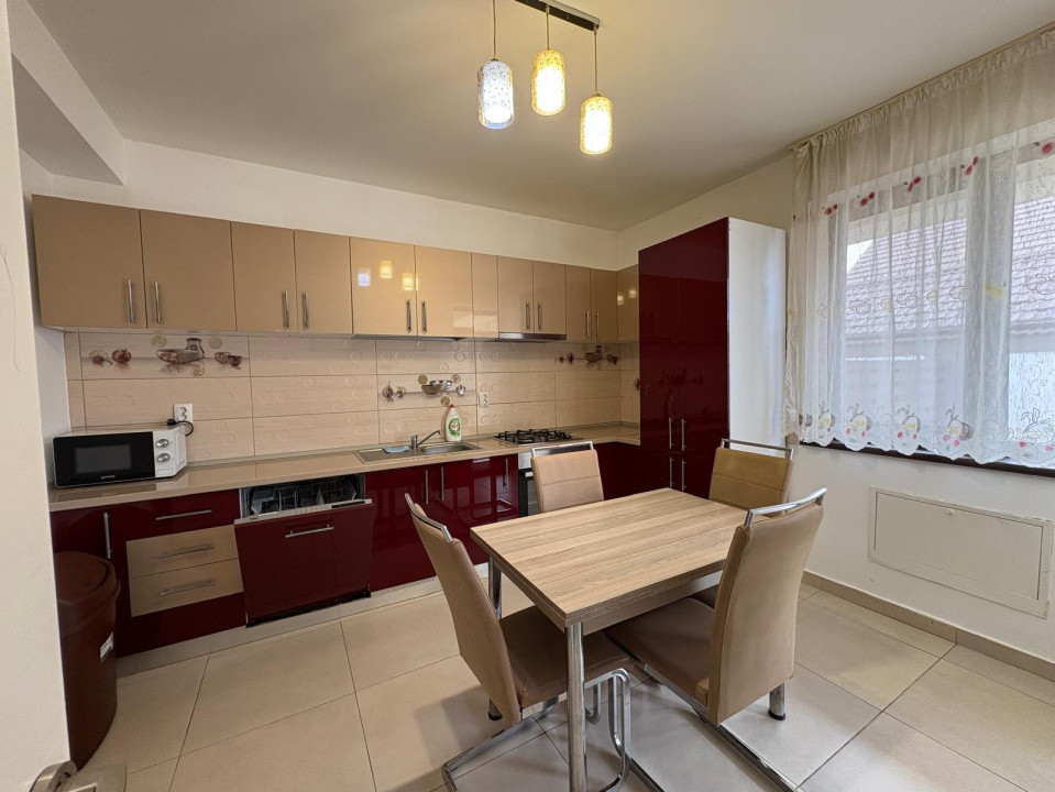 Casa, P+1, 210 mp, Carcea, Zona Ford