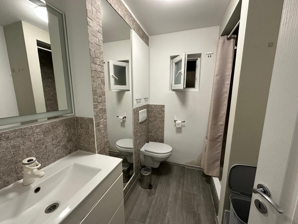 Apartament 2 camere, 60mp, cartier Craiovita Noua, zona Carrefour