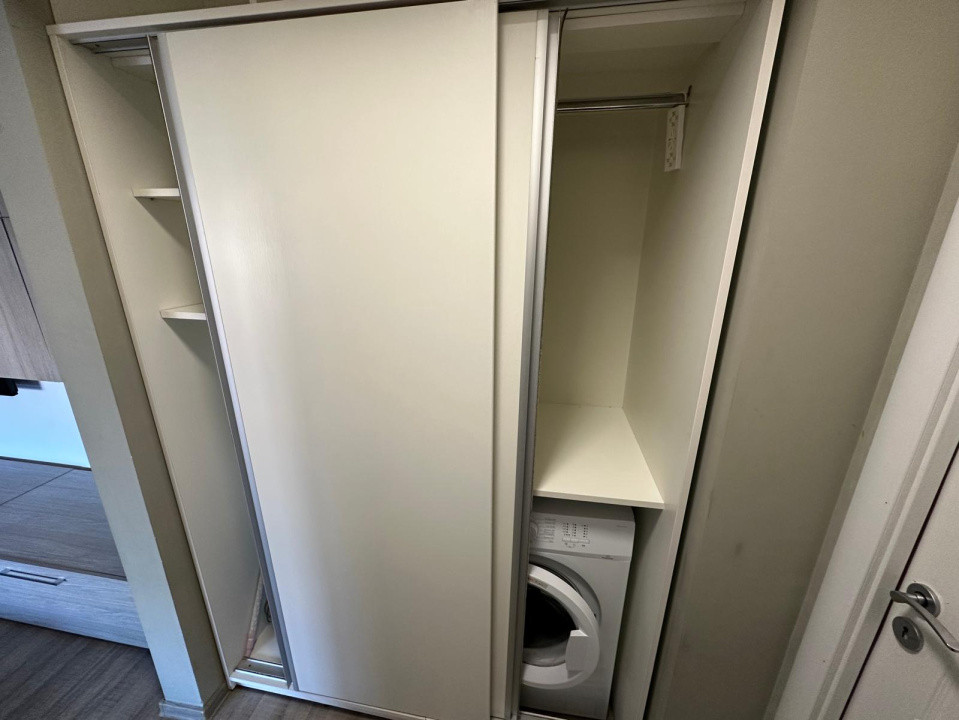 Apartament 2 camere, 60mp, cartier Craiovita Noua, zona Carrefour