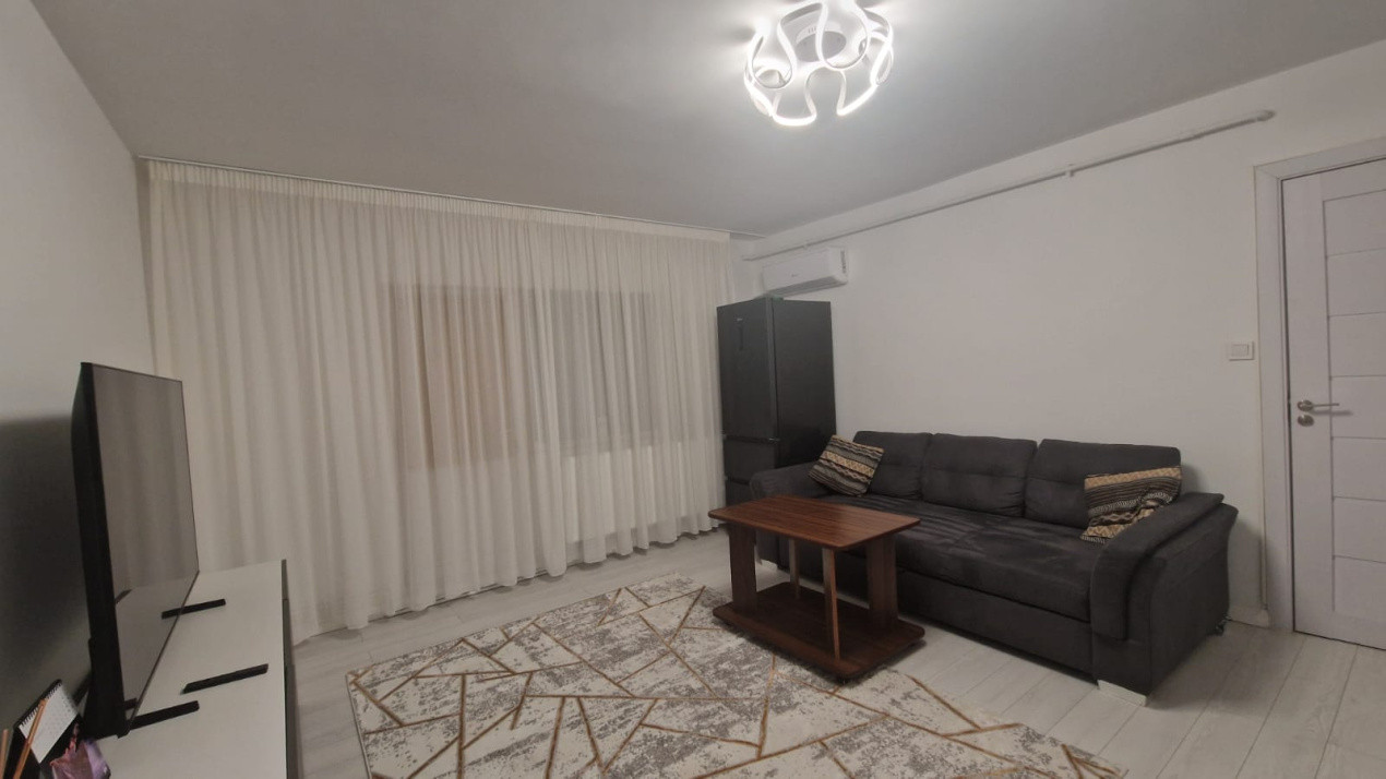 Apartament 3 camere, 58mp, semidecomandat, Craiovita Noua, zona Parculet