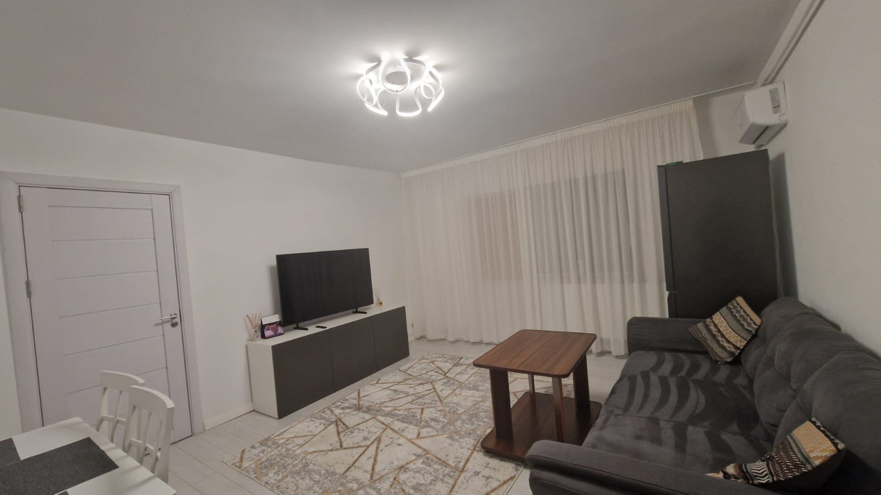Apartament 3 camere, 58mp, semidecomandat, Craiovita Noua, zona Parculet