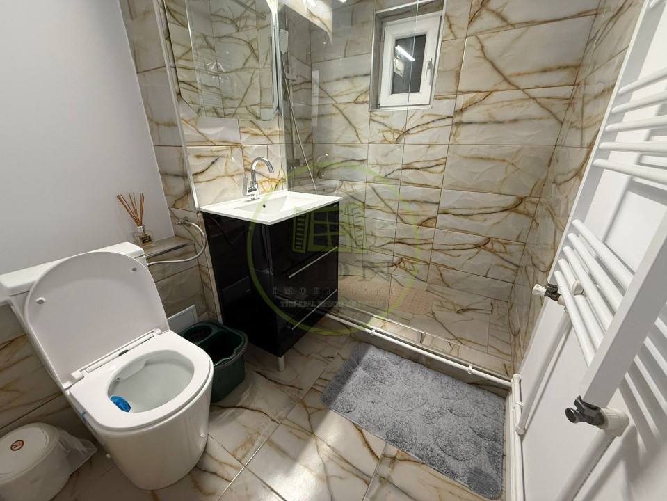 Apartament 2 camere, 58mp, semidecomandat, Craiovita Noua, zona Parculet