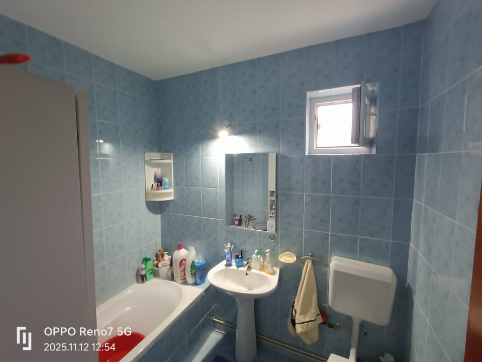 Apartament cu 2 camere de vânzare Reghin