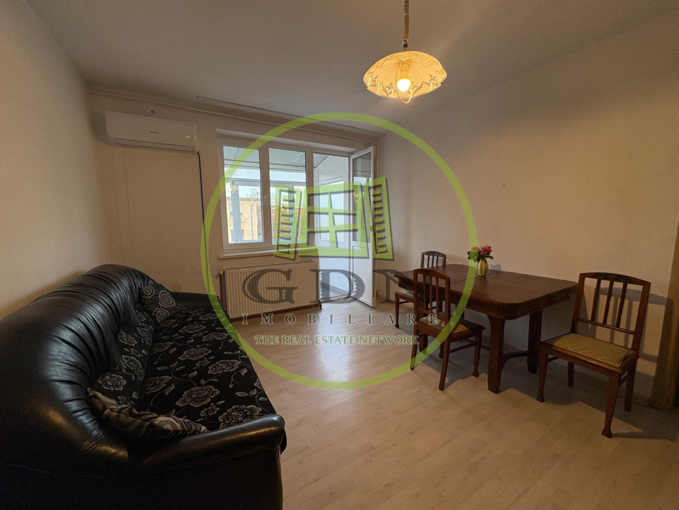 Apartament, 2 camere, semidecomandat, Nicolae Titulescu zona Fantasy Park