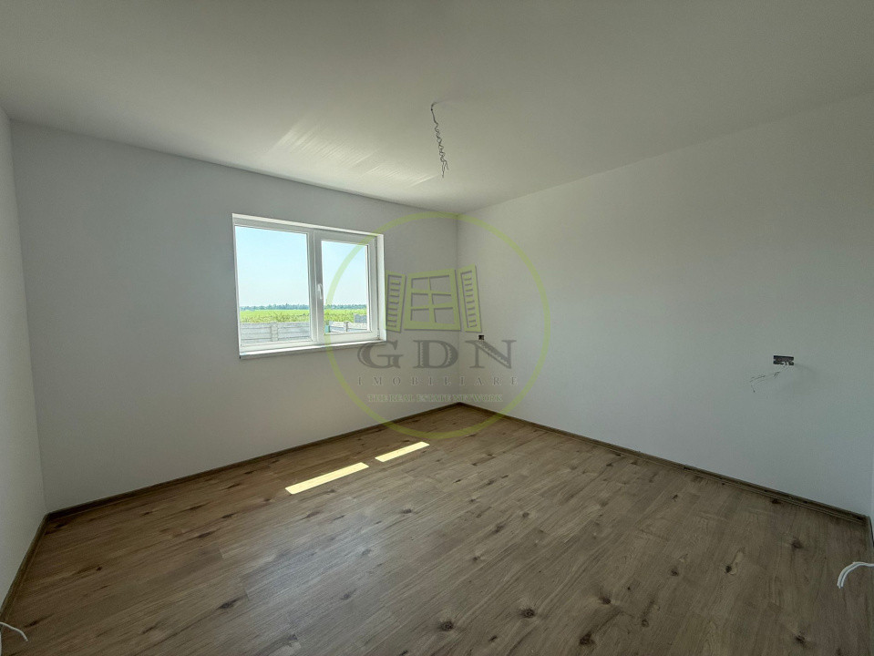 Casa P+1, 613 MP teren, 120 MP utili, comuna Malu Mare, zona Selgros