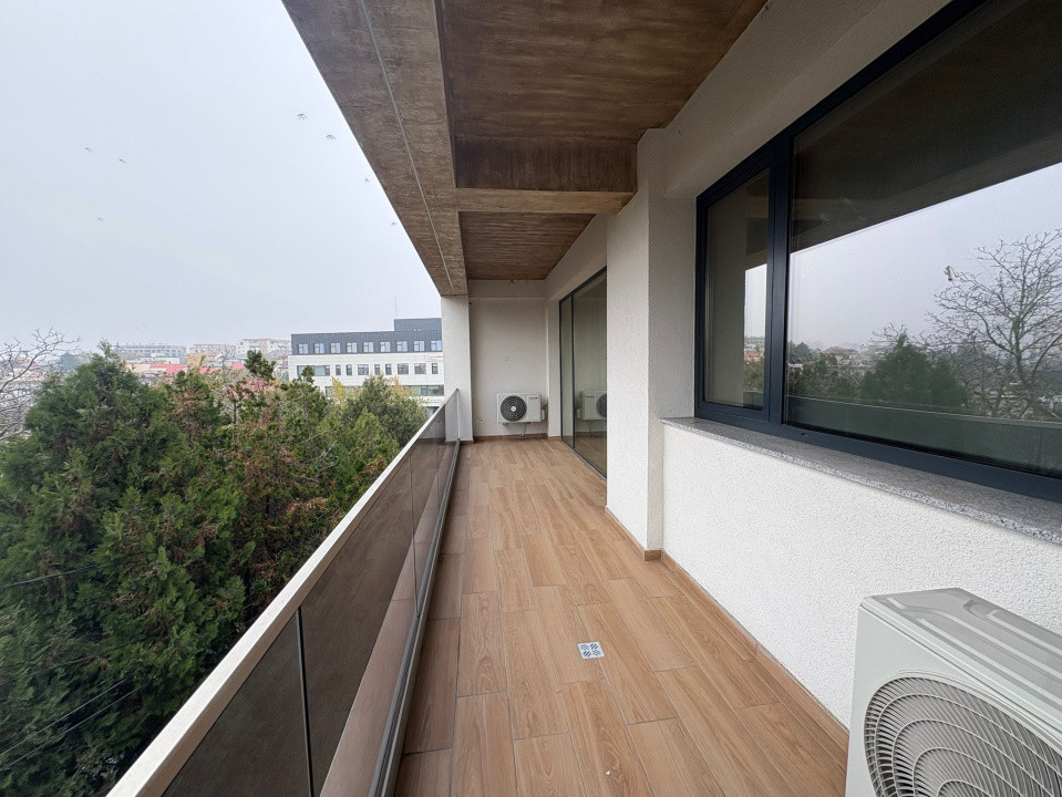 Apartament, 2 camere, open space, 57 mp, Zona Facultatii de Medicina