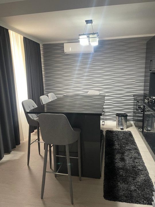 De vânzare – apartament 3 camere ultracentral  Bd. Unirii 