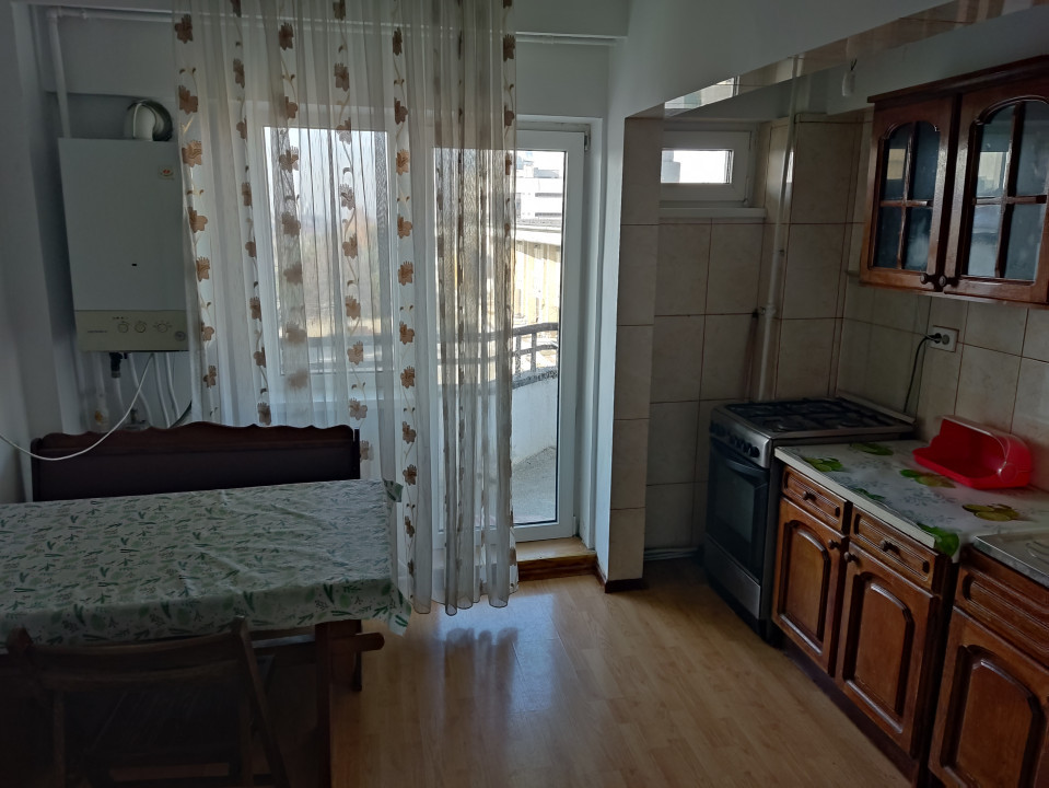 Apartament 2 camere de închiriat zona centrala