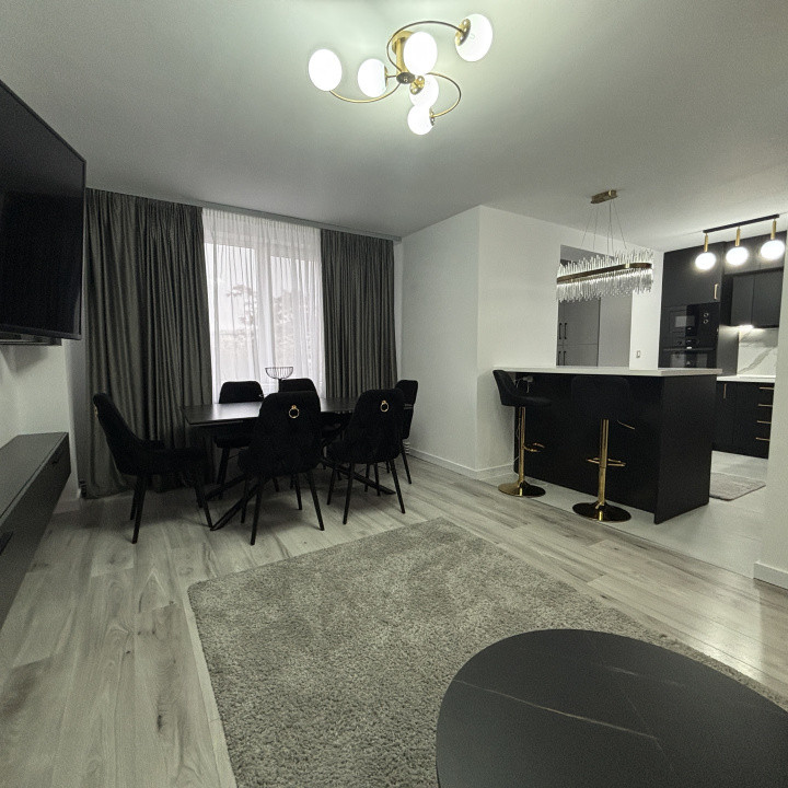 Apartament 4 camere de inchiriat