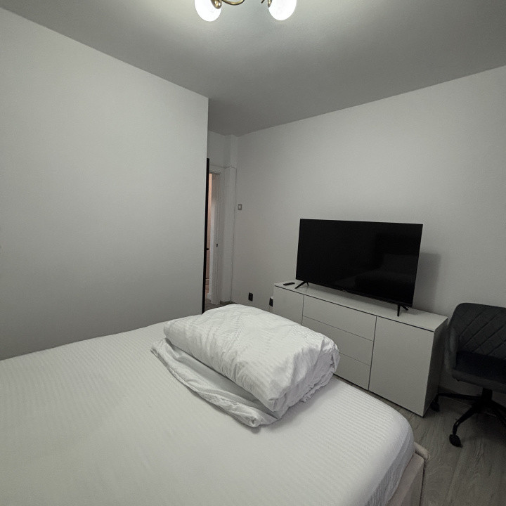 Apartament 4 camere de inchiriat