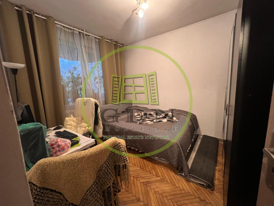 Apartament 3 camere, semidecomandat, 61.11 mp, Bld Titulescu, zona Scoala Nr. 12