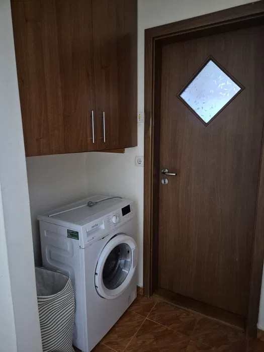 Apartament de inchiriat 4 camere| 80 mp | Zona Cedonia