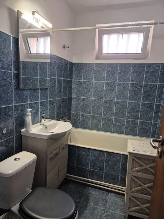 Apartament de inchiriat 4 camere| 80 mp | Zona Cedonia