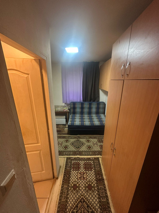 Garsoniera suprafata utila 13 mp spre  vanzare in Tiglari