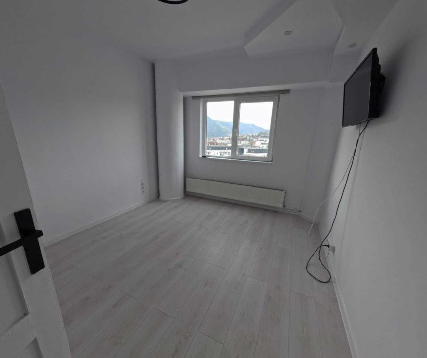 2 camere Griviței, renovat complet -  priveliște panoramică