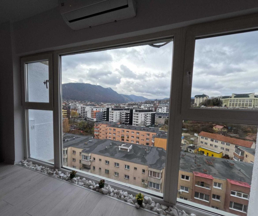 2 camere Griviței, renovat complet -  priveliște panoramică
