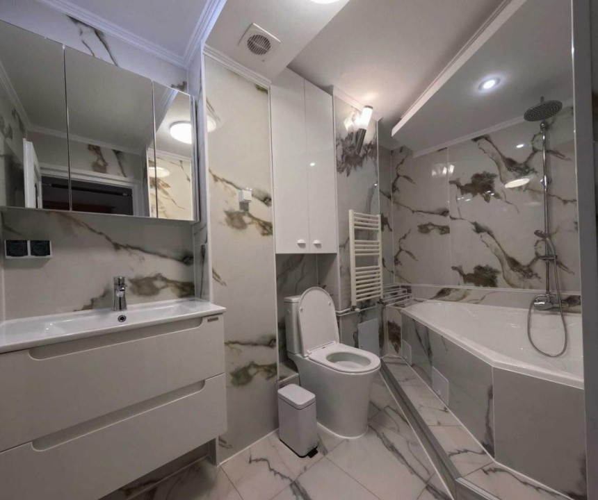 2 camere Griviței, renovat complet -  priveliște panoramică