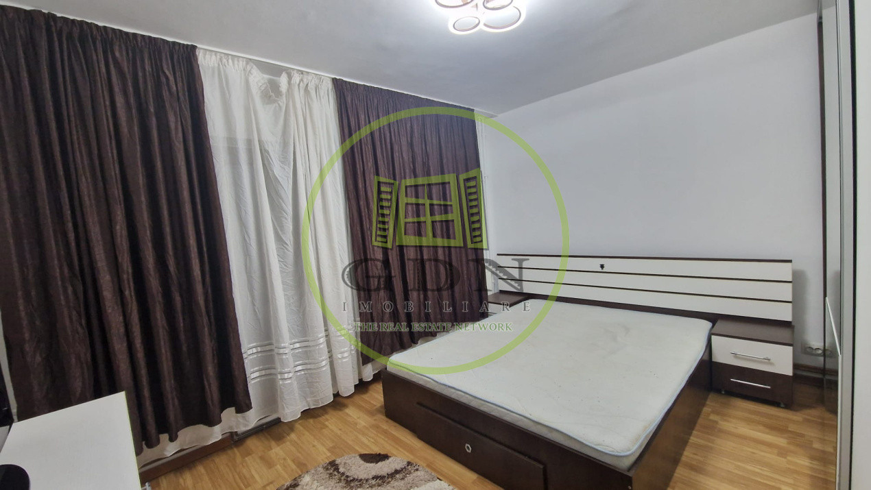 Apartament 3 camere, decomandat, 80mp, Cornitoiu, zona Liceul George Bibescu