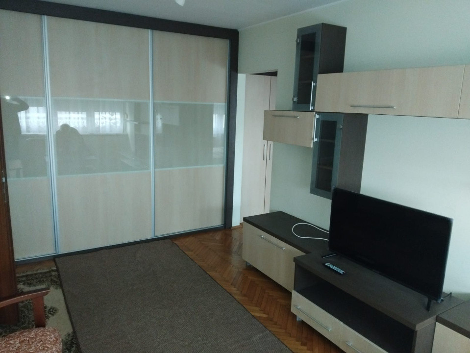 Apartament de inchiriat 2 camere| 50 mp | Zona Terezian