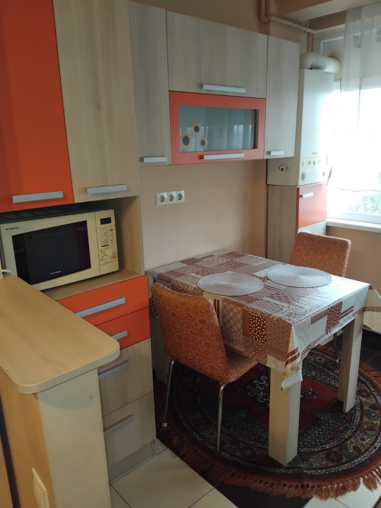 Apartament de inchiriat 2 camere| 50 mp | Zona Terezian