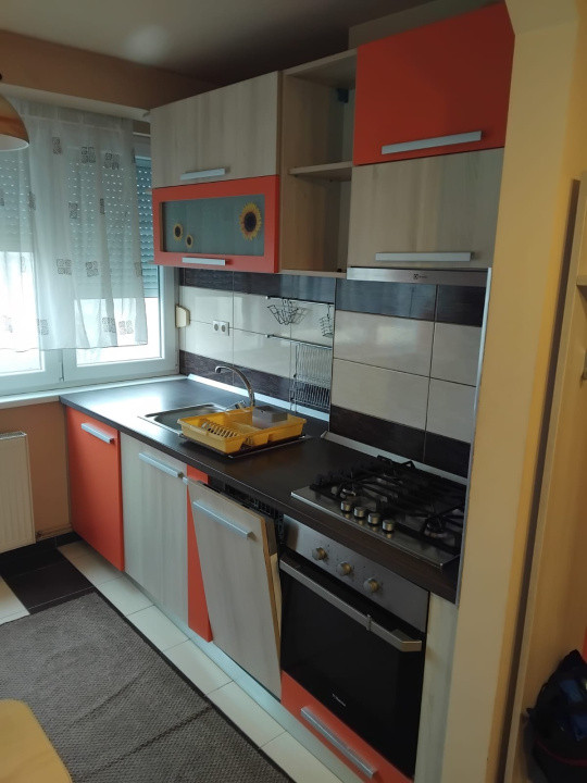 Apartament de inchiriat 2 camere| 50 mp | Zona Terezian