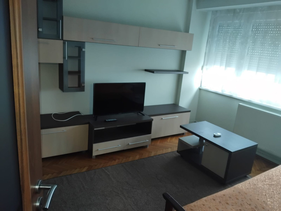 Apartament de inchiriat 2 camere| 50 mp | Zona Terezian