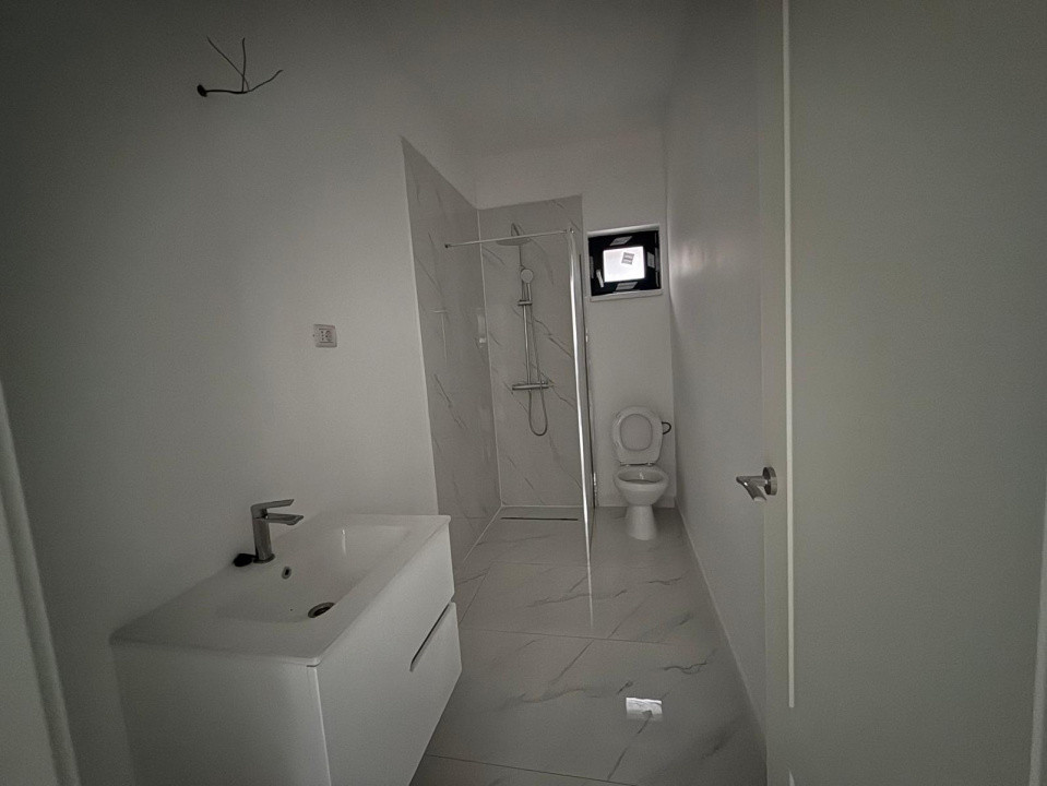 Casa P+1, 240 MP teren, 140 MP utili, Craiova, zona Bariera Valcii