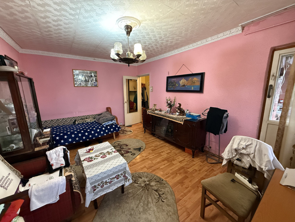 Apartament, 2 camere, 54 mp, decomandat, Rovine, Zona Cofetaria Damarin 