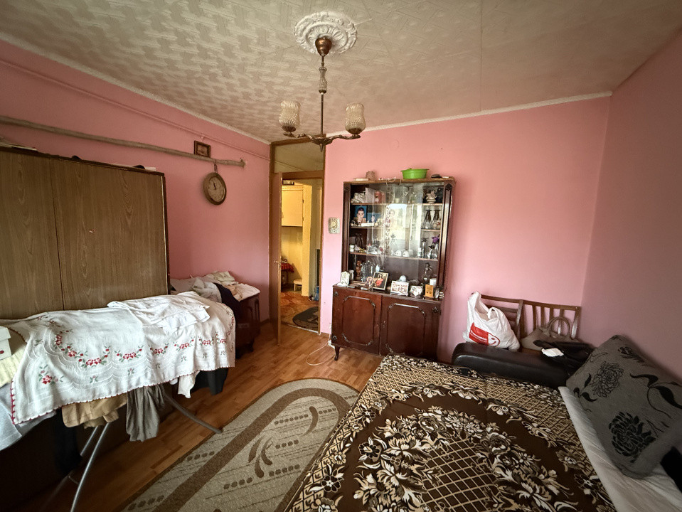 Apartament, 2 camere, 54 mp, decomandat, Rovine, Zona Cofetaria Damarin 