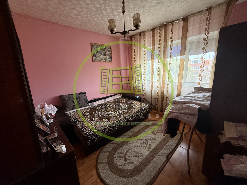 Apartament, 2 camere, 54 mp, decomandat, Rovine, Zona Cofetaria Damarin 