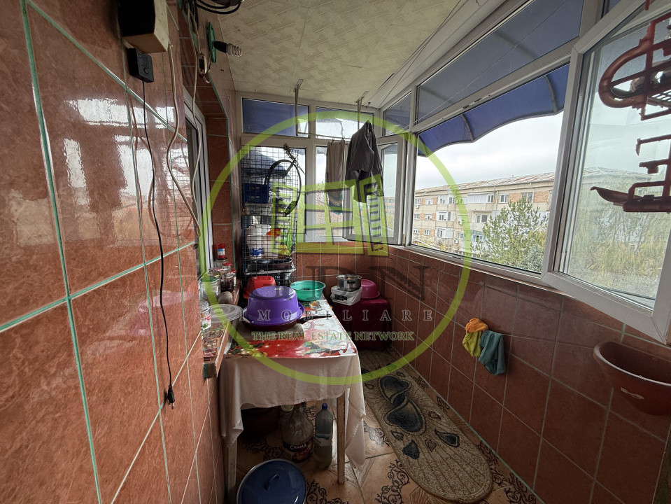 Apartament, 2 camere, 54 mp, decomandat, Rovine, Zona Cofetaria Damarin 