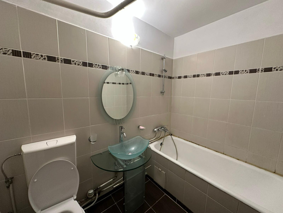 Garsoniera 40 mp, semidecomandata, Cartier Brazda lui Novac, Zona Marie Louise