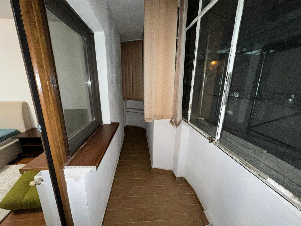 Garsoniera 40 mp, semidecomandata, Cartier Brazda lui Novac, Zona Marie Louise