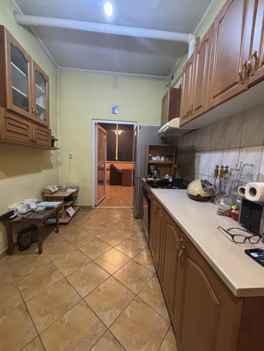 Casa de vanzare central 