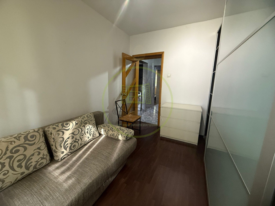 Apartament 3 camere, decomandat, 70mp, Calea Bucuresti, zona Electroputere